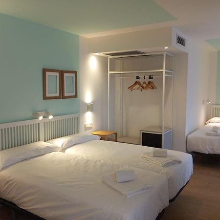 Hotel Cangas De Onis Center Екстер'єр фото